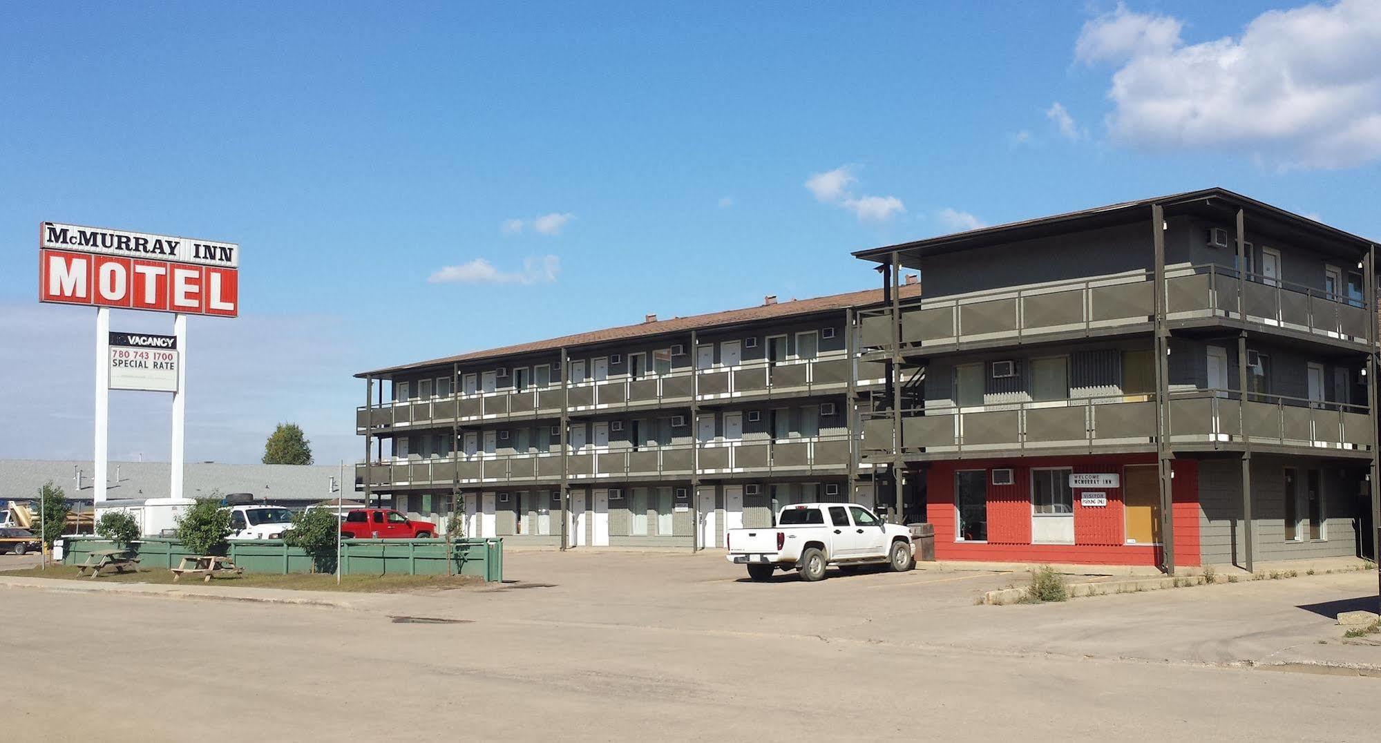 Mcmurray Inn Fort Mcmurray Extérieur photo
